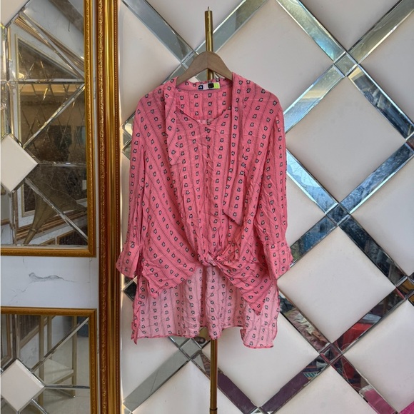 Pink Patterned Women's Top - Picture 1 of 1